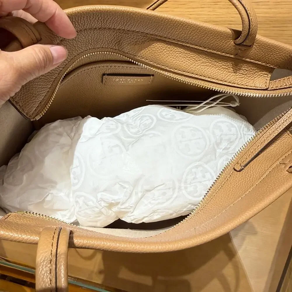 NEW‼️Tory Burch Thea Small Tote 184582 $450